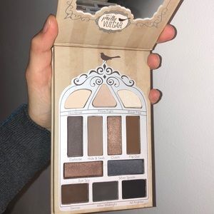 Pretty vulgar nightingale palette